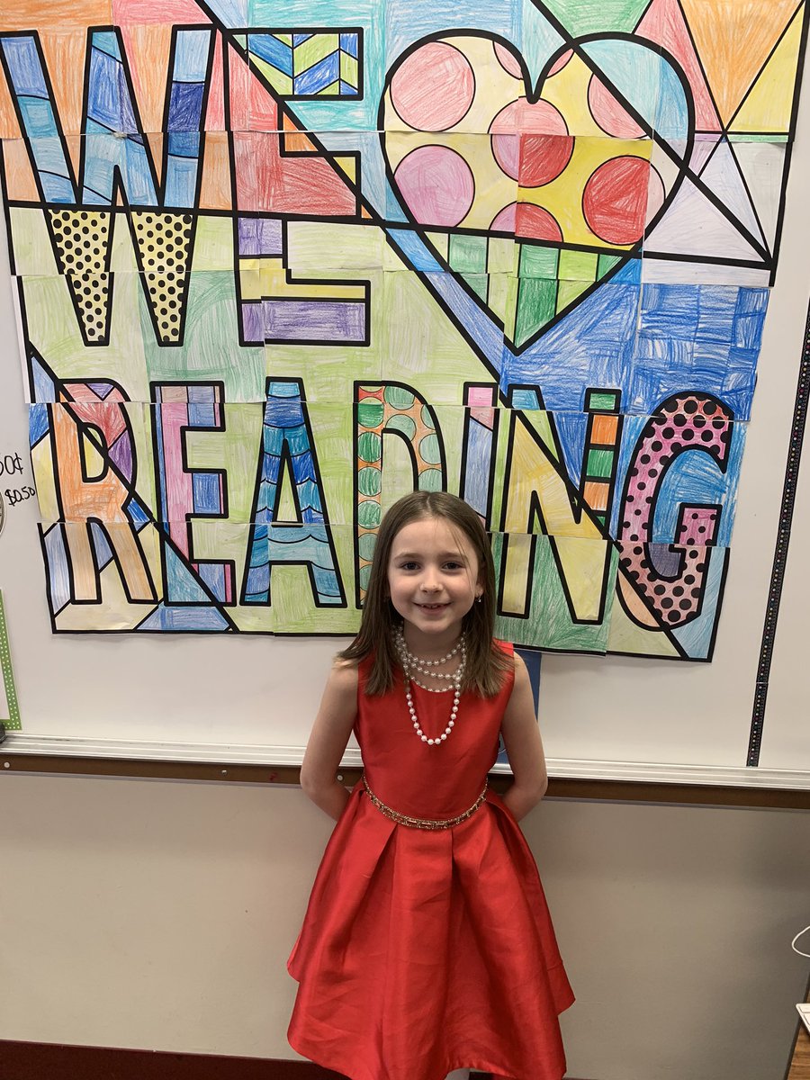 2ndgradewilson's tweet photo. Read Across America week!  Yesterday we dressed silly and read silly books, today we dressed like famous Americans and read some great books about them! @lfornero @CCSD46 @LcglickmanLynn https://t.co/qRNUaarCV0
