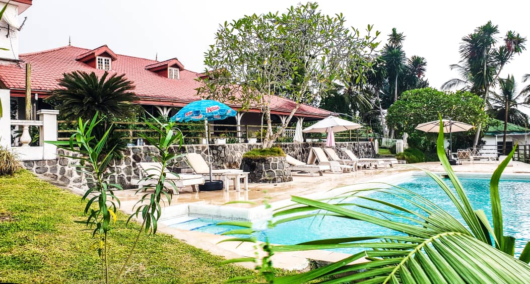 gampsonfranck's tweet photo. Découvrir le #Cameroun➡😱🌇💚❤💛
Welcome to #Cameroon
#J47 #suivezleguide @AdaMbita @ChouchouMpacko @ckomentmagazine
Hôtel Ilomba Kribi
#Ilomba #Adambita
#Kribi #237RaisonsDeVoyager #237DaysTrip
#TotalChan2020
🇨🇲 https://t.co/7ZNNiFpzp3