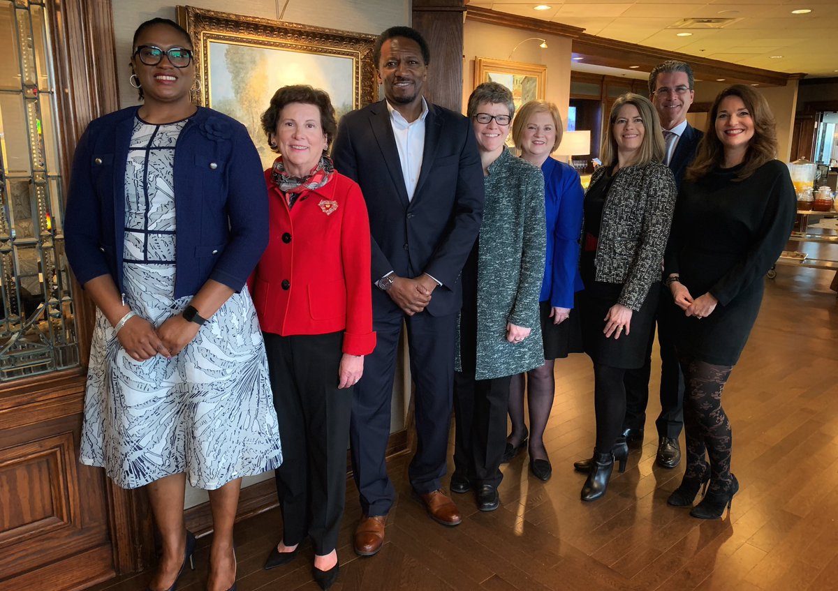 Great conversation today at our <a href="/PearsonPartners/">Pearson Partners</a> spotlight series breakfast #Diversity #inclusion Thanks to our great panel <a href="/Toyota/">Toyota USA</a> Ellen Farrell, <a href="/CBRE/">CBRE</a> Bobbi Griffin, <a href="/McKesson/">McKesson Corporation</a> Traci Dunn, Texas Women Venture Fund Whitney Johns Martin.