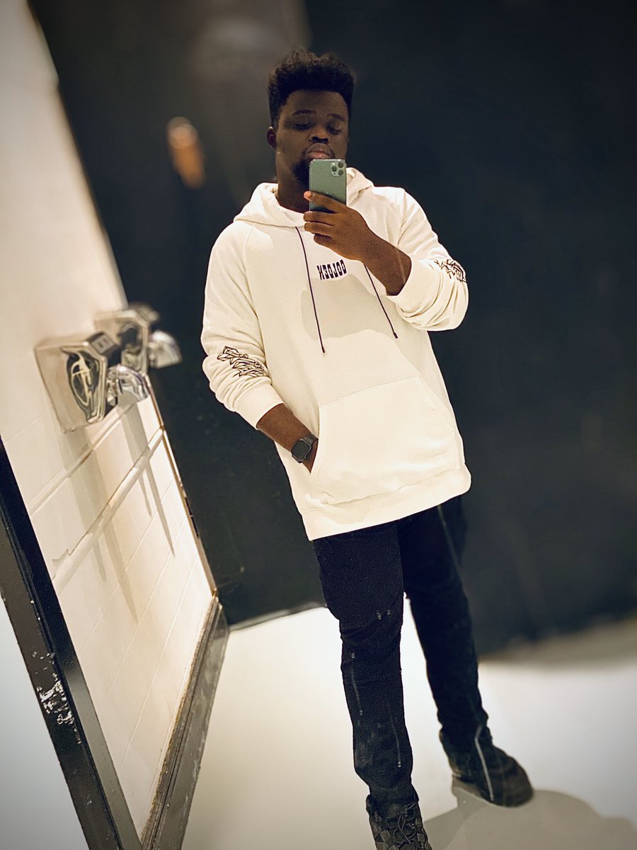 MOGBeatz's tweet photo. 😤 https://t.co/CNOnkvQpex