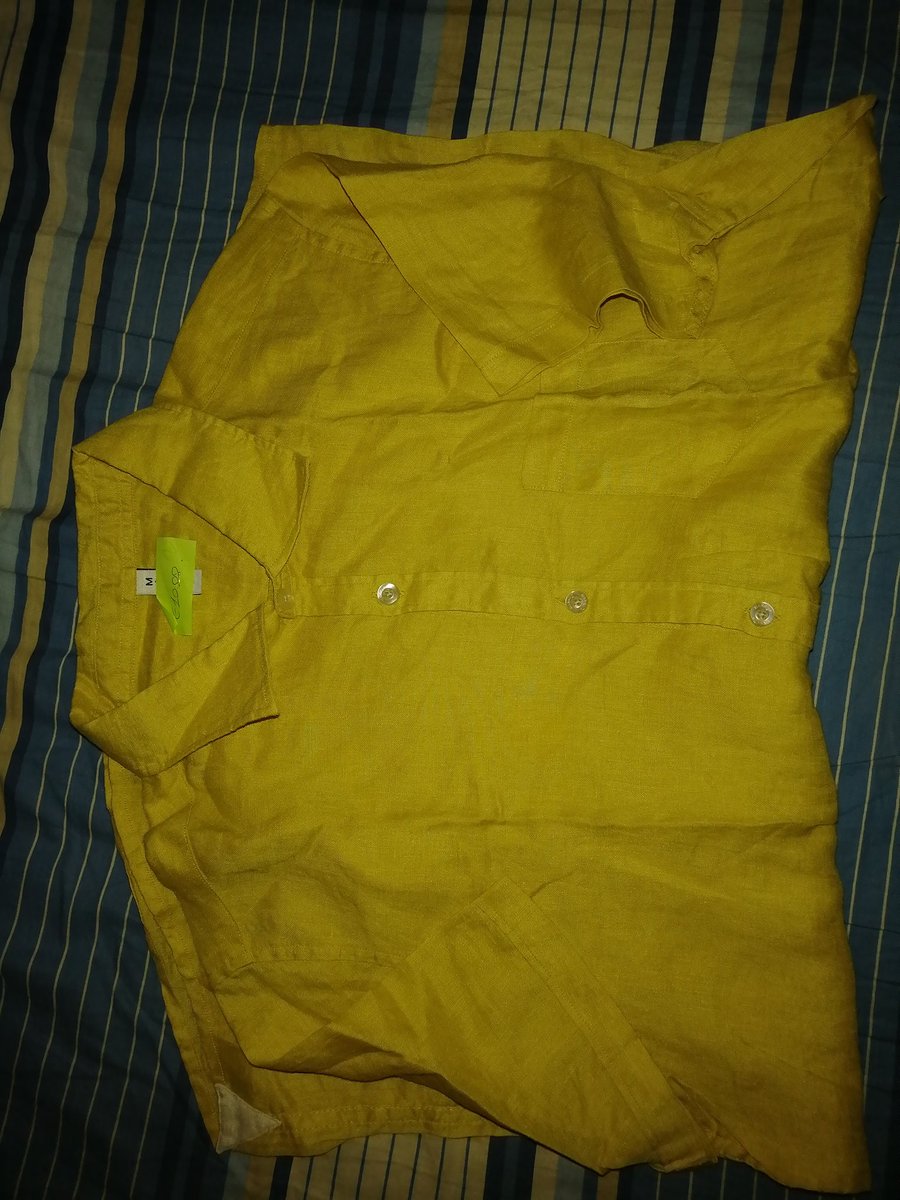 UrbanStoreDk's tweet photo. Nous avons aussi des t-shirts,  des lacostes et des chemise. 
@AmYesHM m'a parlé d'un tshirt spécial pour ses photographes. 

T-shirts : 6000
Lacoste et chemise : 7500

Dm me or @AmYesHM https://t.co/H8si7JxqzC