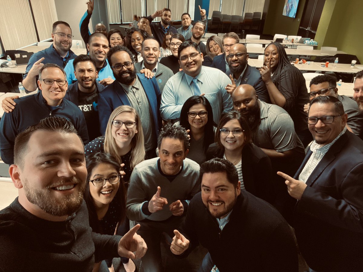 NiloYepez_24's tweet image. Our Spring 2020 NextUp Development Program Class #NUDP giving us their first presentations. Looking forward to their continued growth as they drive towards graduation! #FutureLeaders @joe_boxer44 @Summitin2020 @TomMonahan10 @fjdevereux @GreaterLakesMkt @CentralRgnVoice