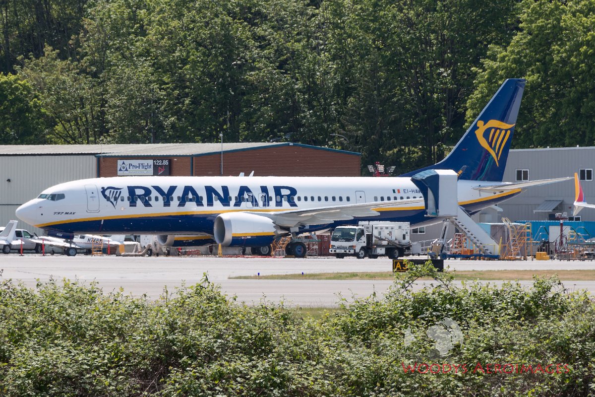 OnAviation's tweet photo. El CEO de #Ryanair confirma que se "han intensificado" las conversaciones con #Boeing para comprar más #B737 #MAX200 y #MAX10
➡️ https://t.co/b2nSCTvZ5u https://t.co/4DtPjk4upC