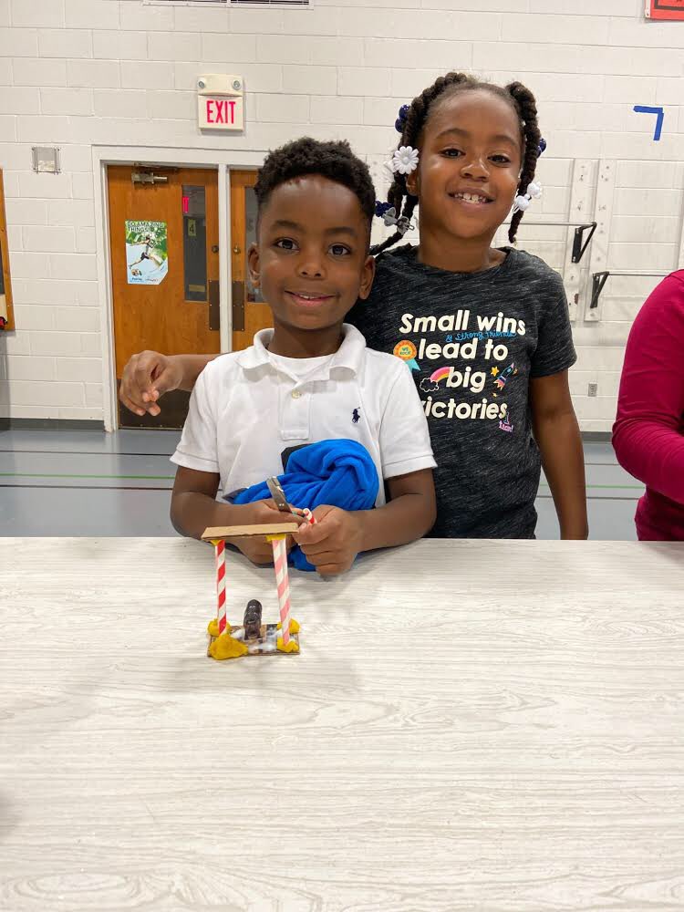 HenricoPAL's tweet photo. Hey @Nationalpal we heard you were talking about #STEM programs?!🤩💯

Check ours out!! Huge thanks to our sponsor Altria‼️😁

#hpal #henricopal #henricocounty #palstem #wearepal https://t.co/HU2WywXvE4