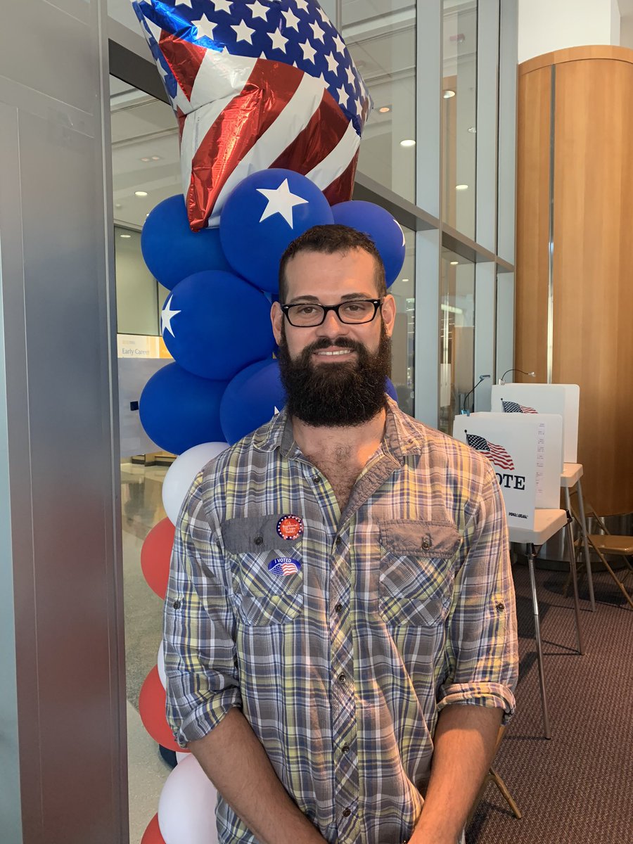 vso_sjsu's tweet image. Ryan, President of the VSO, voted!  Be like Ryan! VOTE!  #sjsuvotes