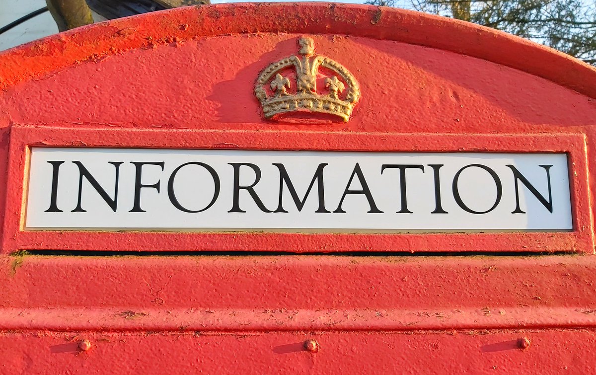 TheOakInnBank's tweet photo. If you see this, you know where you are! #theoakinnbank #newforest #telephonebox https://t.co/KvPPHPOZT0