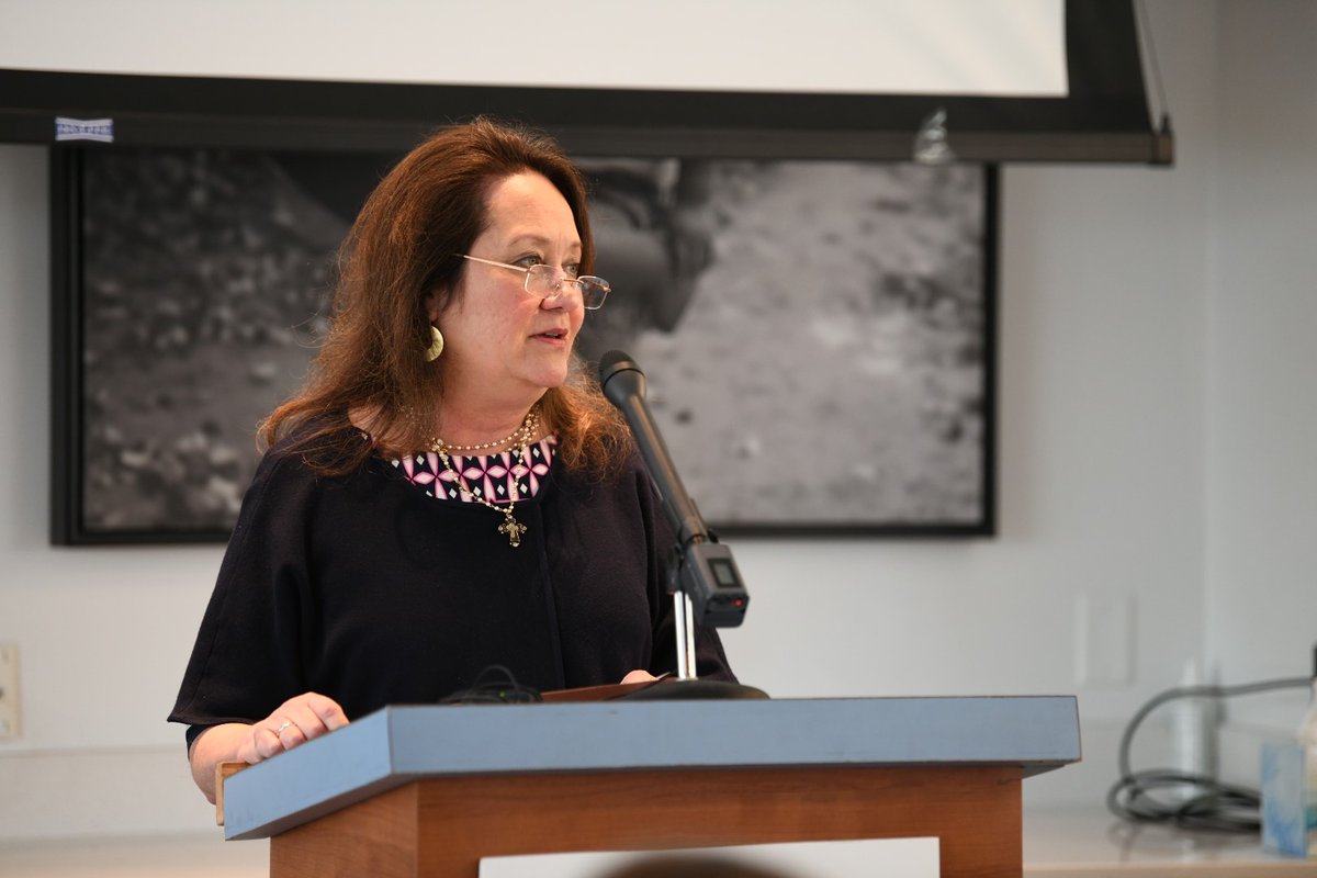 TXWorkforce's tweet photo. 🧒 Texas First Lady + Us = A bright future for Texas #FosterKids!
👉 [#Foster Youth Tour Kickoff] → https://t.co/FUfvJM7Fe9

TY for helping us kick off a tour to each facility in TX  @TexasFLCA @TWCforEmployers @LifeWorksAustin

#TXFosterYouth #work #kids #school #working https://t.co/blMhppEakM