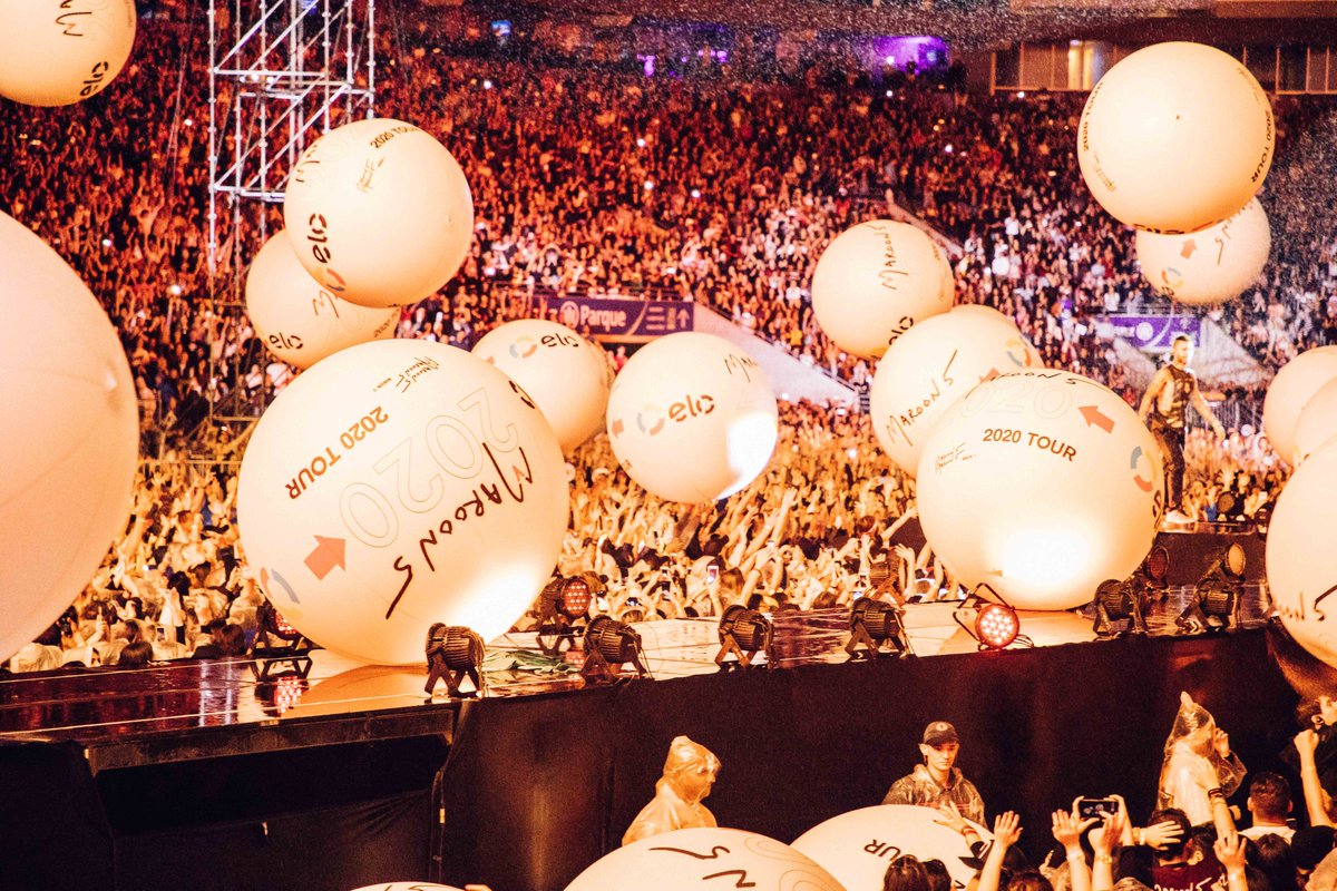 Maroon 5 tweet media