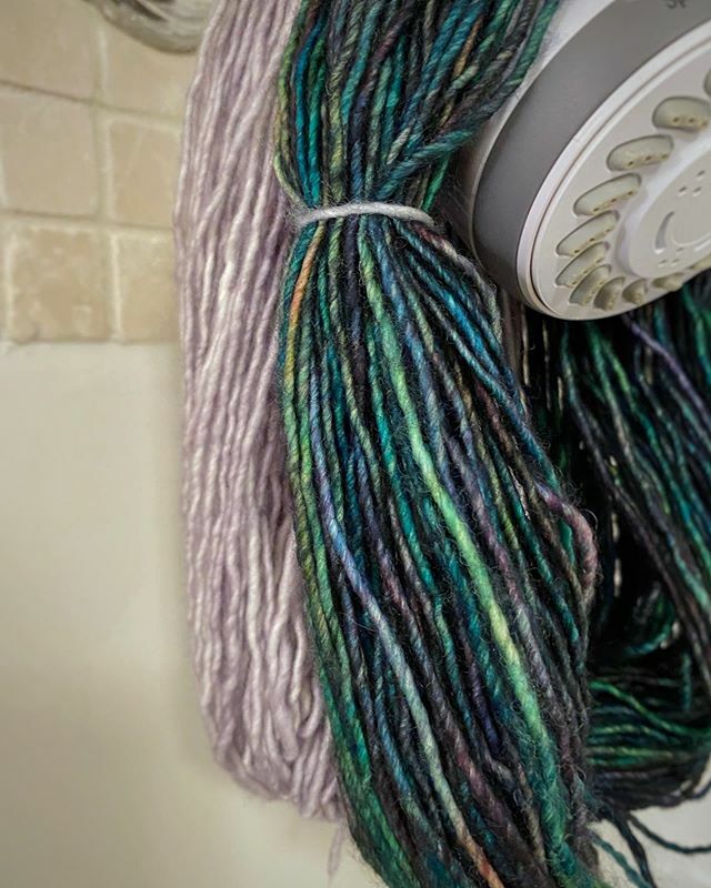 A couple of gorgeous skeins of Malabrigo Washted hanging to dry to de-kink them after frogging them from a project fail. My kids don’t even think this is weird anymore.
.
#knitdesign #knitdesignerlife #knittingismyyoga #handyedyarn #allthegreens #greenya… ift.tt/2TnNY6F