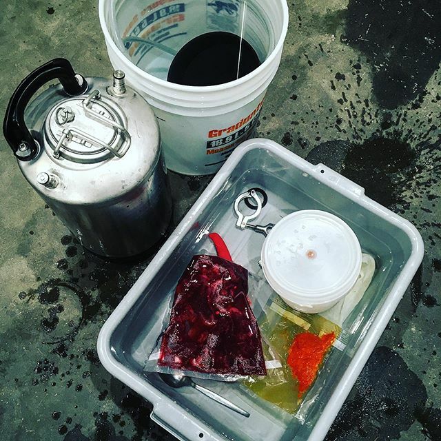 Something special for the brewers’ lunch tomorrow - Saison + Ekuanot dry hops + blood orange flesh + zest from our good friend @markcaveny - #ShouldBeGreat!!! #reddeeralberta #abbeer ift.tt/39nRjIj