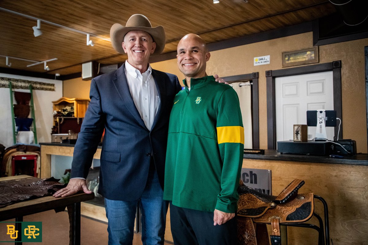 BUFootball's tweet photo. Thanks to @cityranchboot and Baylor Football letterman Jay Kelly, a 1986 BU graduate, for the personal service and a great experience selecting @CoachDaveAranda’s new pair of boots.

#SicEm https://t.co/E2d52l2DKi
