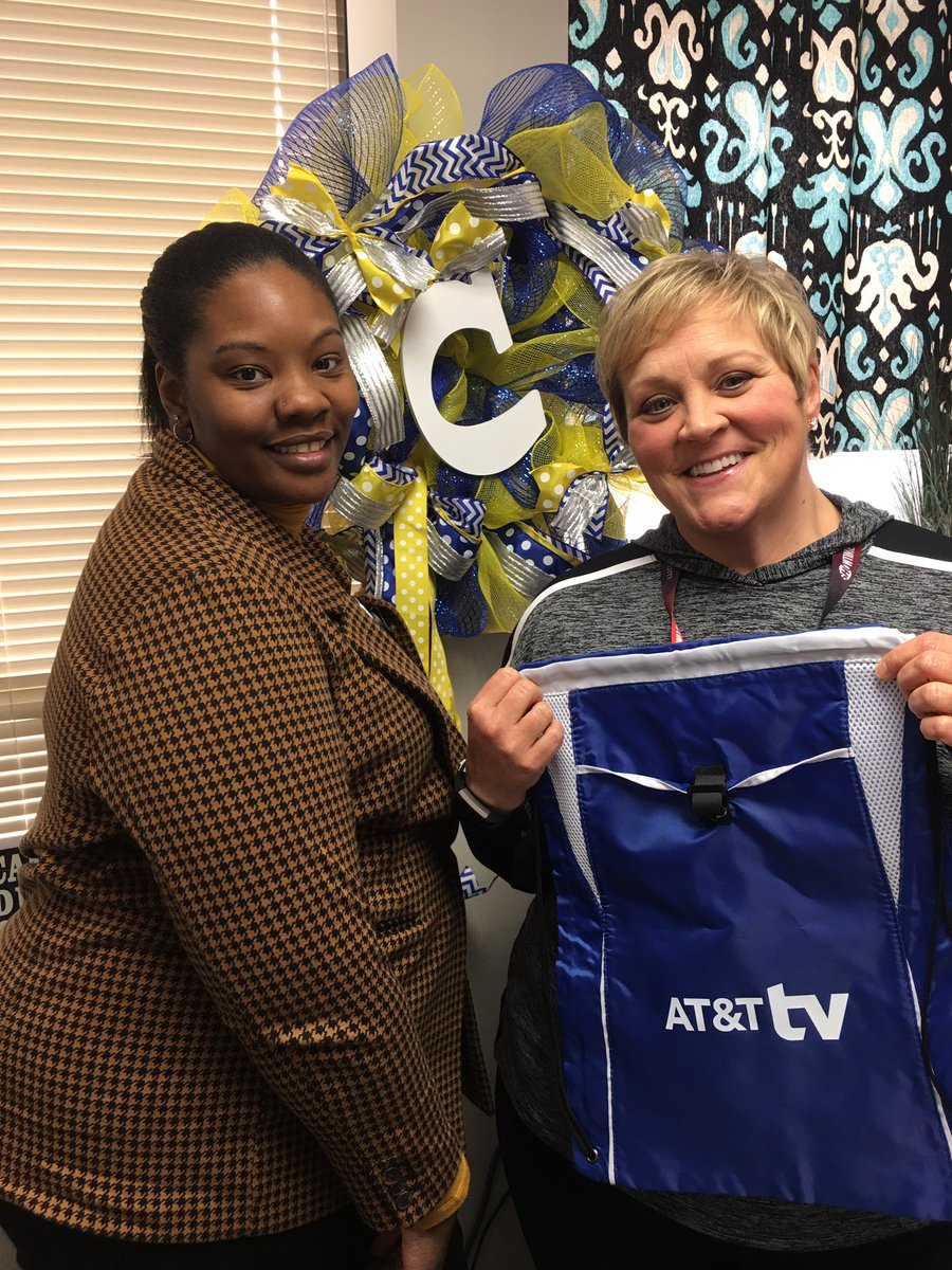 RodgersYaszmin's tweet photo. Another 1 in Att TV land #3fortoday #SuperTuesday #atttv @DSPROUD @Cape1DS @Nashville4D @KSSchub @Srfish119 @Cape2Strong @GarciaBeProud @4jbar https://t.co/L5K8lYCLdt