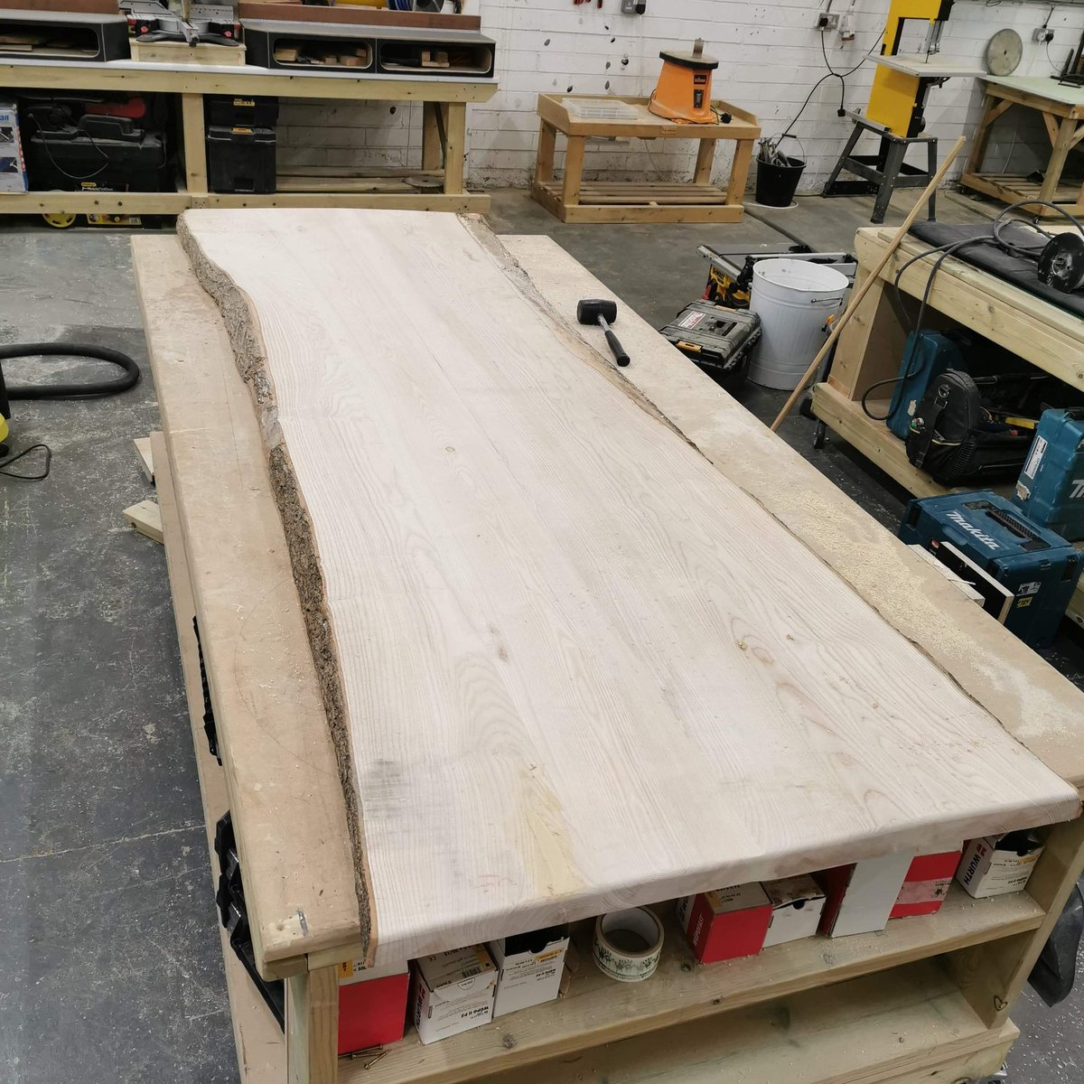 landscapes4lrn's tweet photo. Beautiful live edge 8ft table coming to life here at #landscapes4learning . Check back tomorrow for the final result! https://t.co/0HRJ0hEcV4