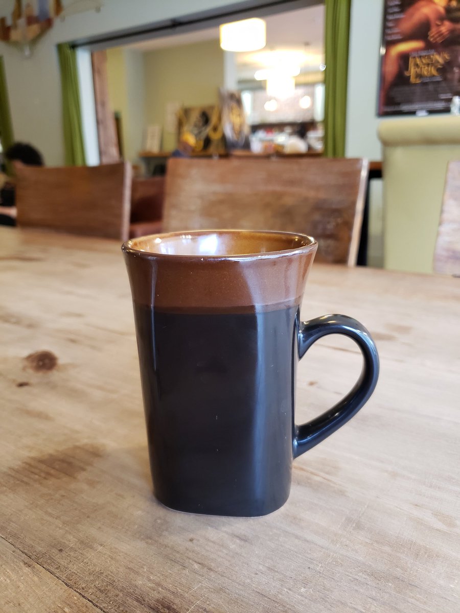 PghLesbian24's tweet photo. Big day with meetings at @Arnolds_Tea & @BistroToGoPgh to discuss my new #ArtisticResidency project ... @mattmp @OTWTheater @Hirshleft #PoliticalCapitol #papolitics #SUEperTuesday https://t.co/BeyT3dzBTH