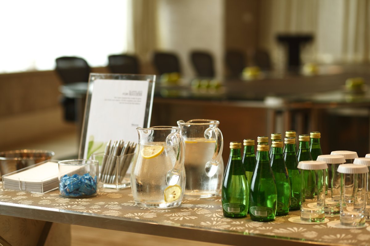 In need of a place to host your next meeting? Look no further than the Westin Verasa Napa. Leave the planning to us!

#bewell #westinnapa #napavalley #westinverasa #thewestinverasanapa #westin #staynapa #playnapa #donapa #visitnapa #visitnapavalley #napahotel