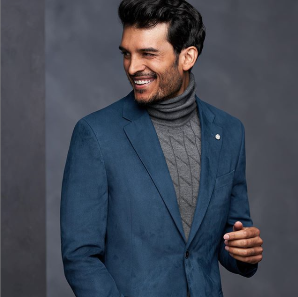 kentuckyoksmall's tweet photo. If you need a suit for an interview, wedding, or just for a night out Men's Wearhouse will have you in the perfect fit and style https://t.co/3uBchnKCrY