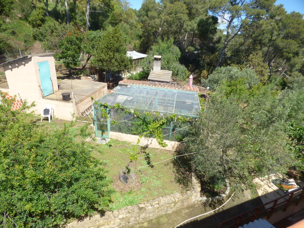 FinquesQuim's tweet image. ¿Quien quiere una finca para ir con amigos y familia? Esta finca tiene 4 viviendas separadas y una zona común para fiestas y celebraciones. ¡Venid a verla os encantara!
Mas información aquí 👉  qoo.ly/34puwd