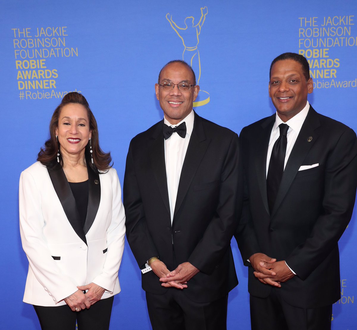 JRFoundation's tweet photo. Congratulations to John W. Rogers, Jr., Co-CEO of @arielinvests, winner of the ROBIE Achievement in Industry Award! His commitment to expanding opportunities to those underrepresented in the corporate sector will have impacts for generations to come. #JRFeffect #JRFoundation https://t.co/yHTpfTRPpd