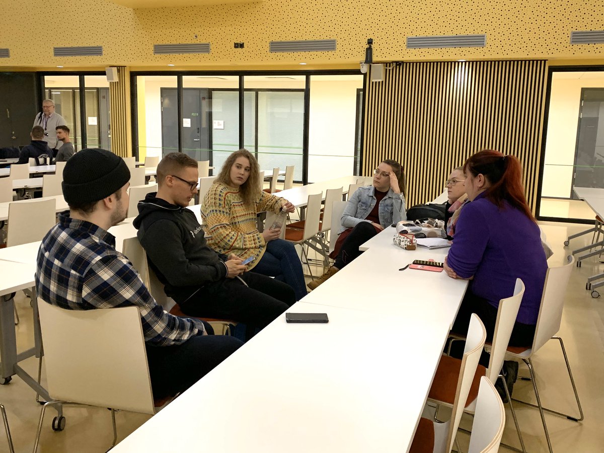 taitokeskus's tweet photo. Moniammatilliset ketjusimulaatiot -kurssi alkoi ryhmäytymisen merkeissä.
Interprofessional simulations course started today.
@taitokeskus @tampereuni @tamk_uas @tays_sairaala #interprofessionaleducation #simulation #medicine #paramedic #nursing #bioanalytic #radiography https://t.co/N3RZPhCbez