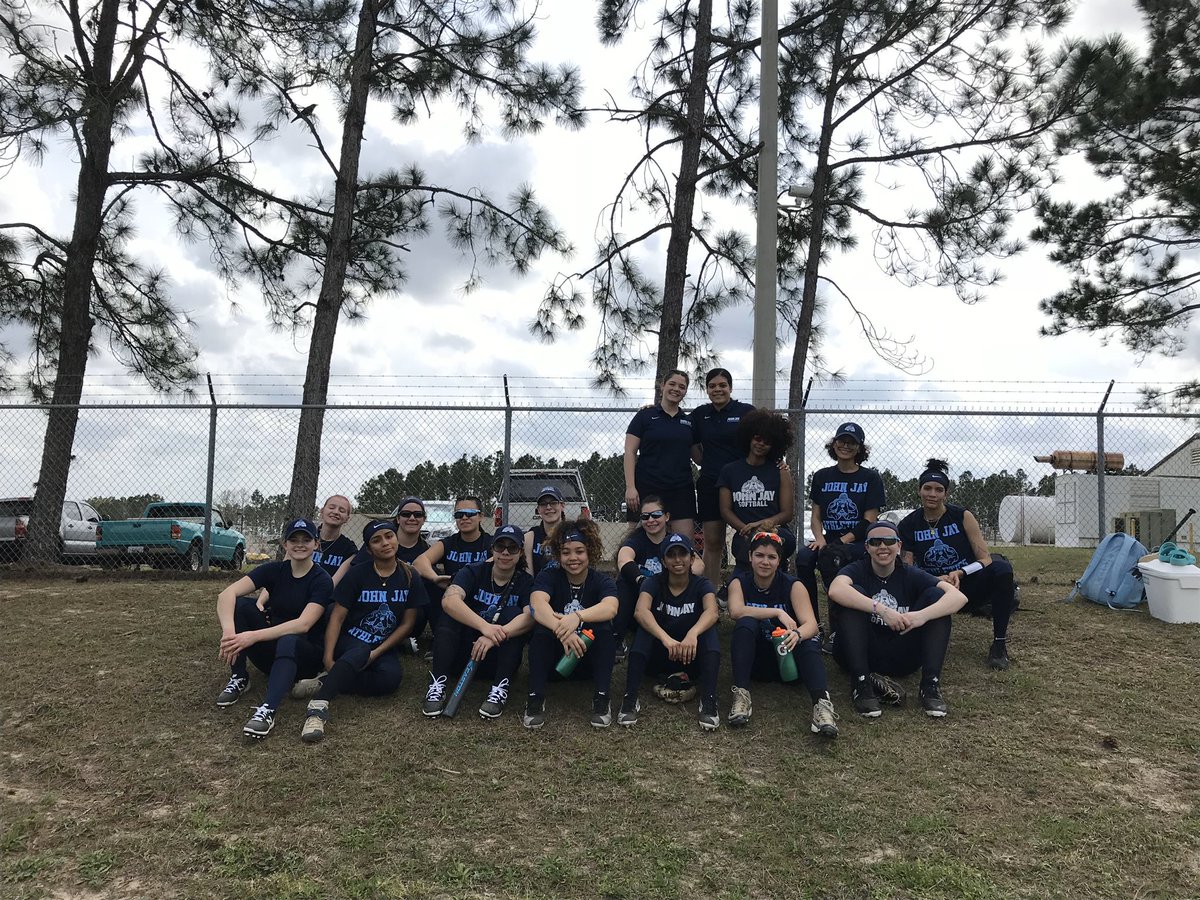 Softball has arrived at the field for their first game of the 2020 season! #GoBloodhounds #MyJohnJay #JohnJayCollege #CUNYAC #whyd3 #ncaadiii #d3softball #d3sb