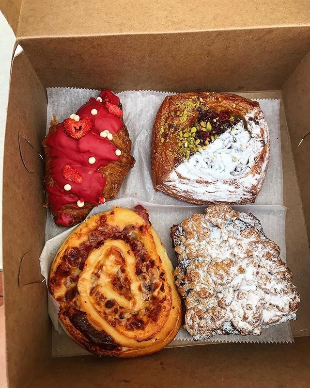 DNBInc. (@dnbinc) on Twitter photo Which pastry would YOU pick? 🍠🍰🧁<a href="/thebaker_nb/">The Baker - NB</a>
#openmyworld #supportlocal #newenglandvibes #thisismycommunity #feelfreefeed #shopsmall #southcoastma #newbedfordma #visitma #inspiremyinstagram #shoplocal #finditliveit #locallove #visitnewbedford #momandpop #newenglandlife #loc… Which pastry would YOU pick? 🍠🍰🧁<a href="/thebaker_nb/">The Baker - NB</a>
#openmyworld #supportlocal #newenglandvibes #thisismycommunity #feelfreefeed #shopsmall #southcoastma #newbedfordma #visitma #inspiremyinstagram #shoplocal #finditliveit #locallove #visitnewbedford #momandpop #newenglandlife #loc…