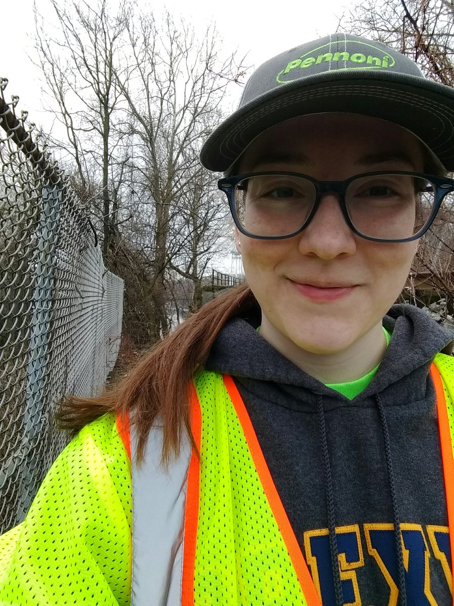 DanitheEngineer's tweet photo. Quick field visit to a local project before the rain starts! #whypennoni #civilengineering #WomeninSTEM https://t.co/hbFV75MAo9