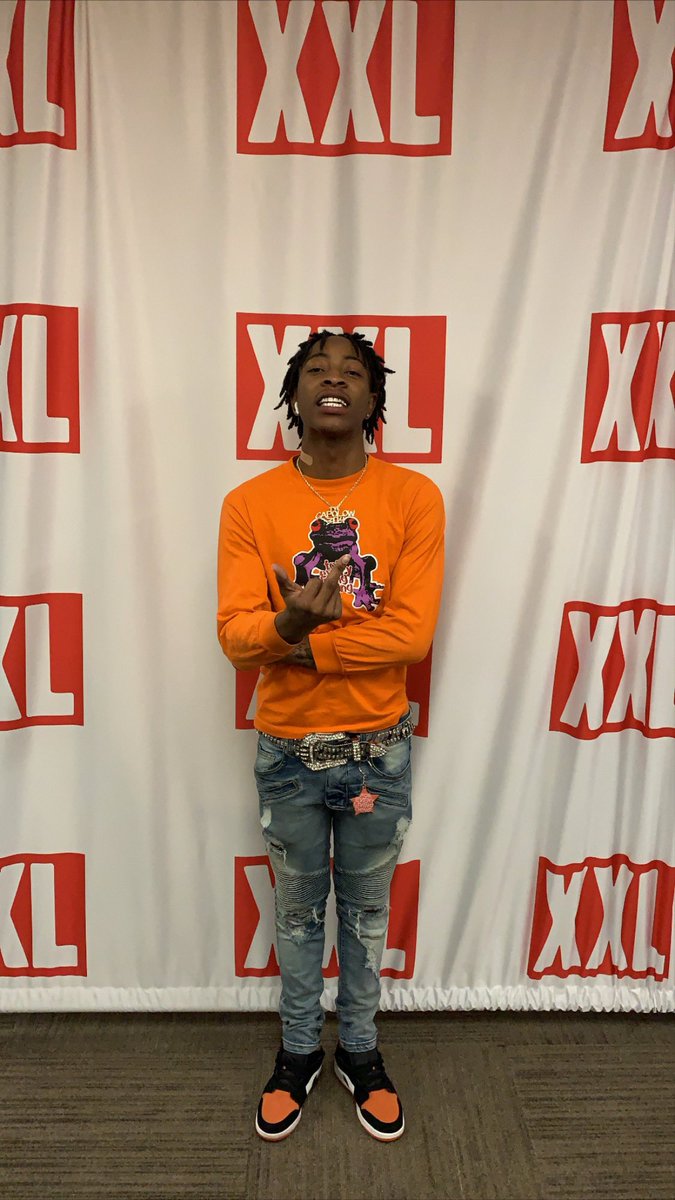 XXL's tweet photo. Entering the game as a member of the East Oakland rap group Trill Youngins, @capolow304 is also a formidable solo artist. His song “Outta Sight” has gained him traction and he just appeared on Kamaiyah’s “Digits.” Should he be a 2020 XXL Freshman? #xxlfreshmen https://t.co/4fw6o1FRjV