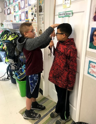 MWES_MrsSilva's tweet photo. Measuring the Length of our entire body to our hand length and other body parts #ratios #proportions https://t.co/fO5De6HDP5