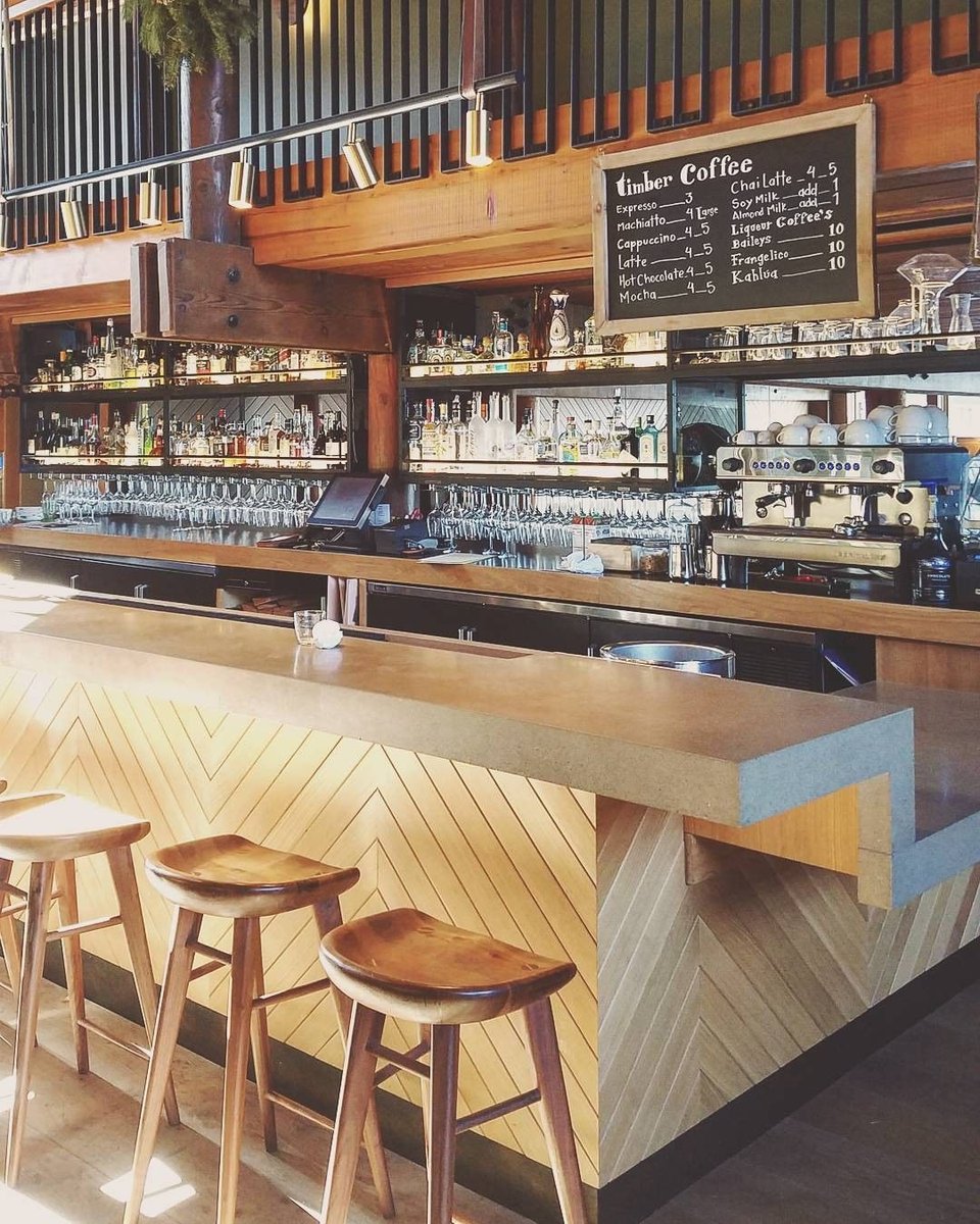 Whether you’re grabbing a coffee or cocktail, we'll always have a seat at the bar for you.
