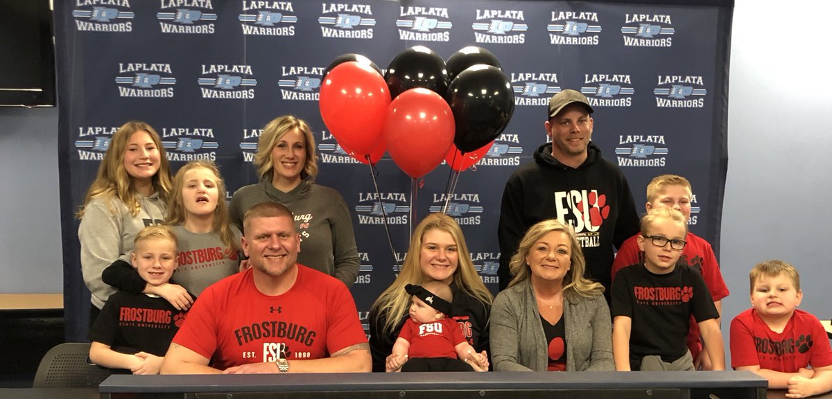 laplatawarriors's tweet photo. Busy Day at La Plata HS...Congratulations to these four seniors who have committed to their respective schools to continue their education and athletic careers! #DynamicWarriors #ittakesavillage https://t.co/QrtmFPP1yr