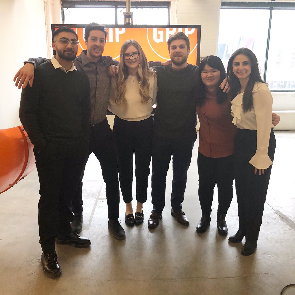 stclairadv's tweet photo. The Archer Agency team from St. Clair competed in the Grip Limited orange juicer competition on Monday for an integrated marketing campaign for @sanrafael71 . Thank you everyone at @bigorangeslide , San Rafael and our professors for making this possible! #TeamArcher #StClairADV https://t.co/zL3LnXemAb
