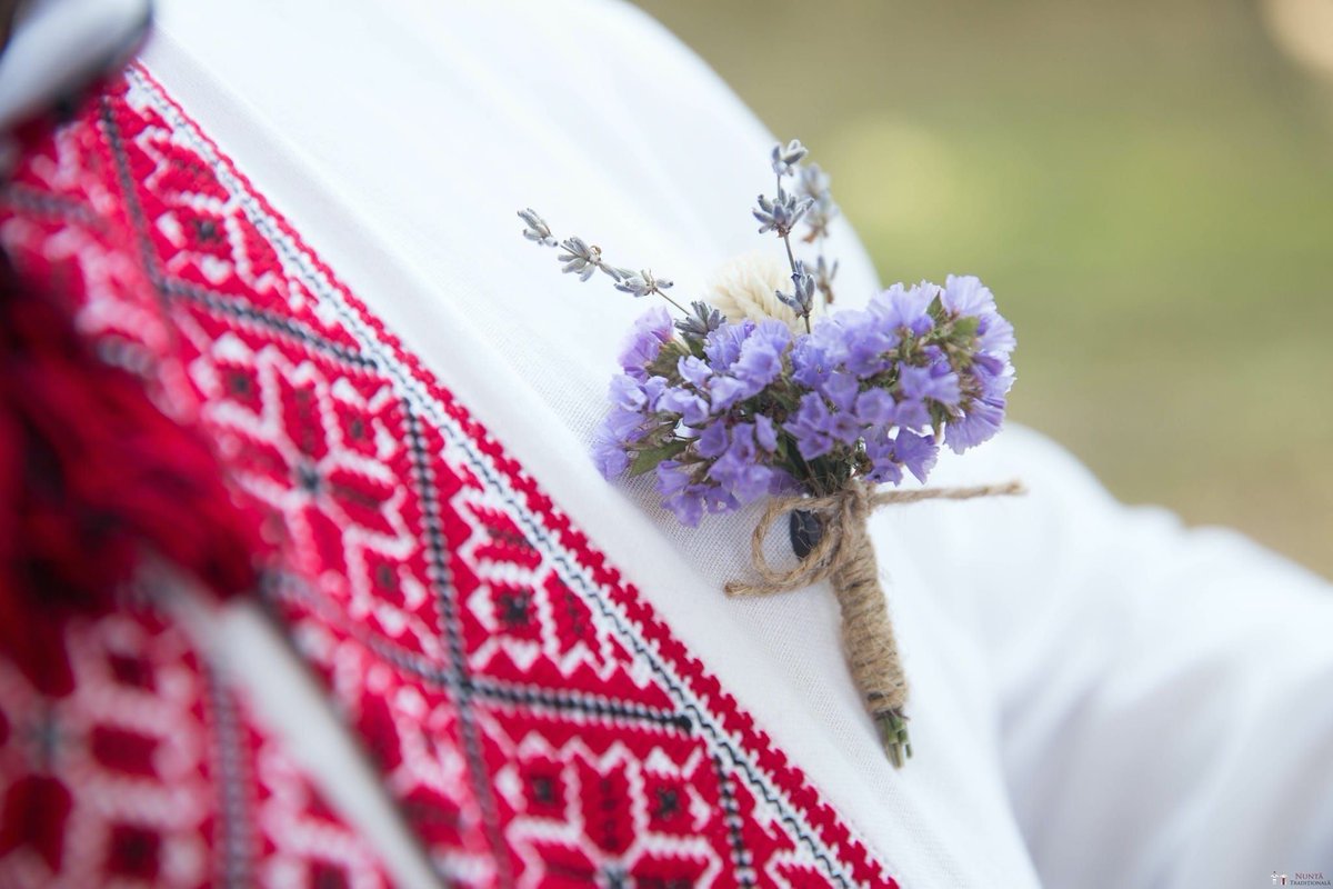 NuntaTradition's tweet image. Şapte ani de iubire, şapte ani în credinţă şi respect pentru tradiţii - Ştefania şi Daniel - Nuntă tradițională în Craiova

buff.ly/38gqkx7

#NuntaTraditionala #NuntaRomaneasca #Craiova #Traditii #Obiceiuri #PortIE #Nunta #Wedding #WeddingPhotography #TraditionalWedding