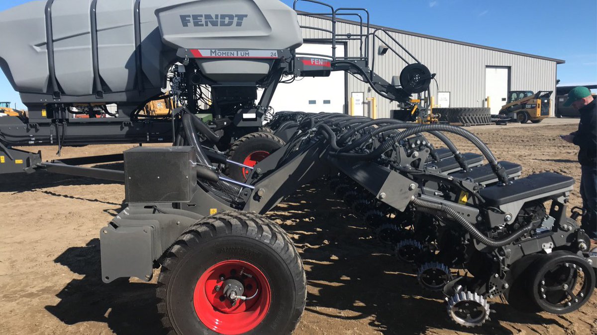 austinsmonson's tweet photo. Prett exciting day @butlermachinery in Hankinson. Got our first @Fendt_NA Momentum Precision Plant Planter! Extremely clean bar and very simple to operate. https://t.co/S5Z6aw0i4k