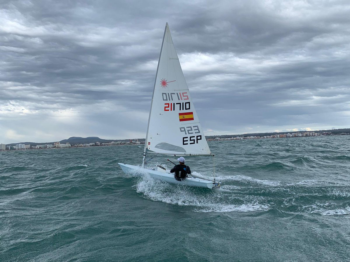 JRguezPodium's tweet photo. Ya en Palma preparando el @TrofeoSofia ! @becaspodium @oficial_rfev @RCNGC @LaLigaSports https://t.co/mvCh4Y6VMC