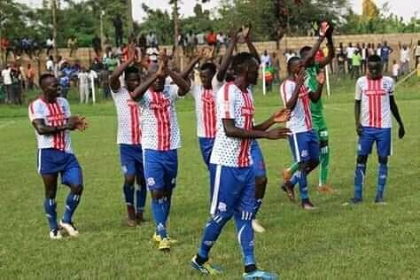 bagooledavid45's tweet photo. Thanks fans for braving the weather, that win is for you β
@Busogautdfc @kigabanedesmond @OfficialFUFA @DavidLumansi
#NotYetThere
#TongoPo5 https://t.co/GW9p0dqBYw