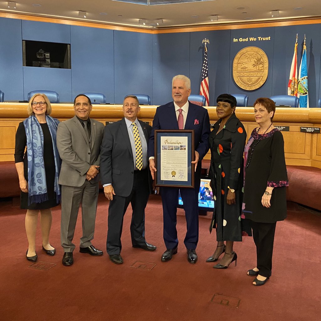 JosePepeDiaz305's tweet photo. Today my colleagues and I had the great honor to recognize @MIASBLIV Host Committee Chairman @RodBarretoMiami for his commitment and excellence representing #OurCounty during the #SuperBowlLIV! #SBLIV https://t.co/vIPG4fHs3c