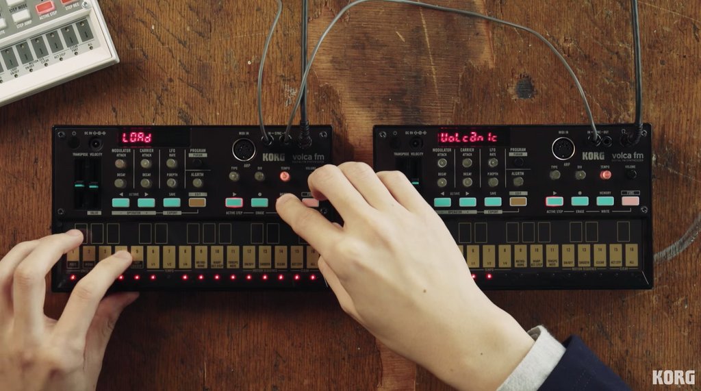 KORG_Official's tweet photo. Introduced in 2016, the volca fm is a 3-voice digital FM synth that completely reproduces the sound engine of a classic FM synth. We've shared this before, but Tatsuya Takahashi did such a great job walking us through the volca fm, we're sharing it AGAIN! https://t.co/1GqOzVx809 https://t.co/jG1bsYLruO