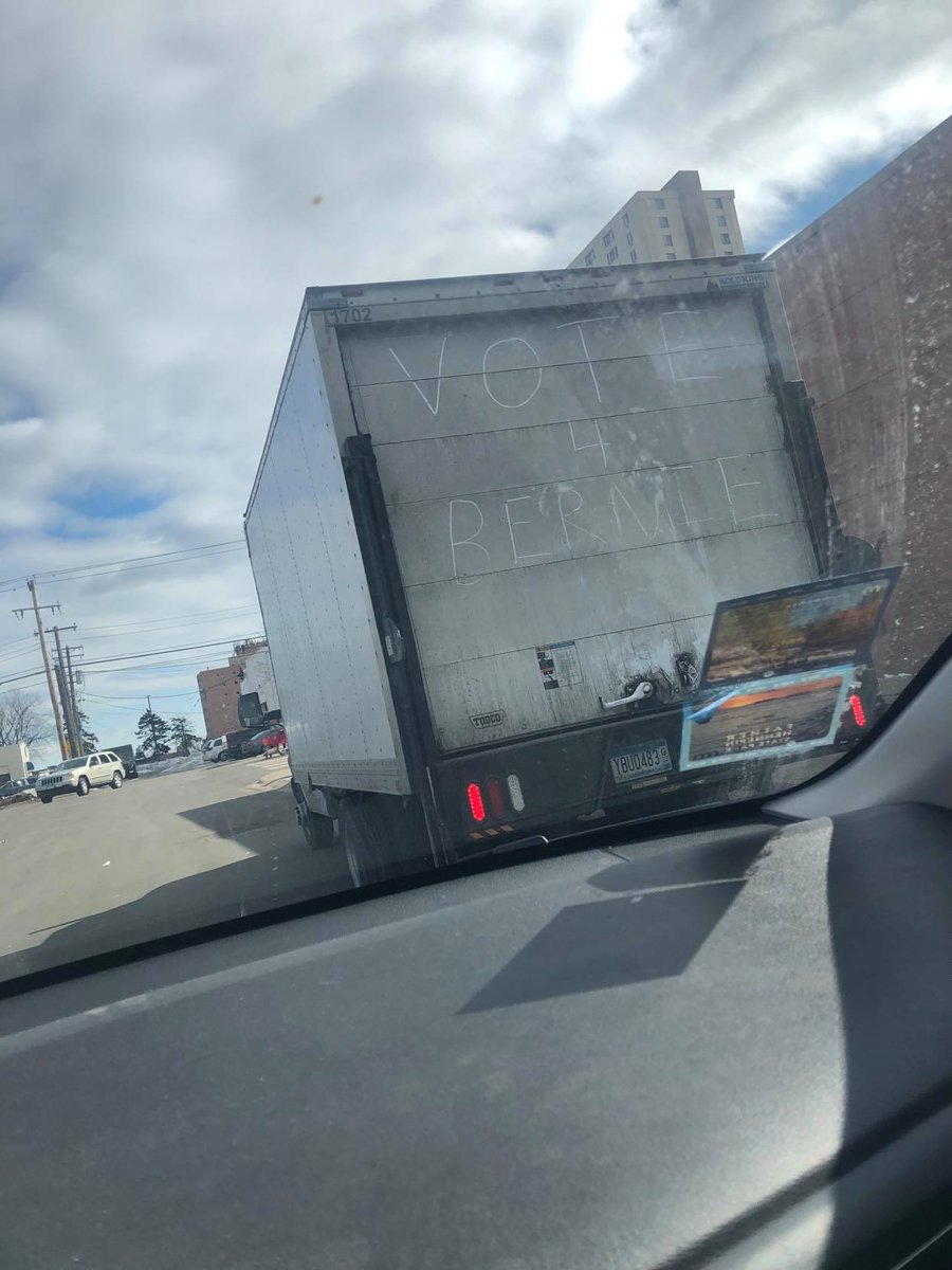 vancotrough's tweet image. hey minnesota, you know what you need to do today

#NotMeUs #BernieSanders2020 #MinnesotaPrimary