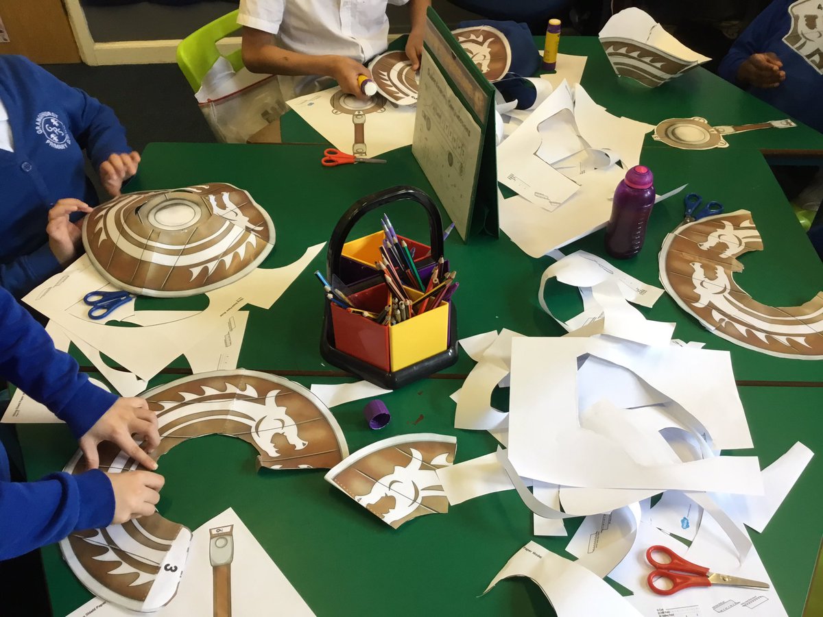 GrangehurstCov's tweet photo. Viking art this afternoon in Year 4, ready for our trade fair next Tuesday #TradersAndRaiders @Cornerstonesedu https://t.co/iueNkMmrZo
