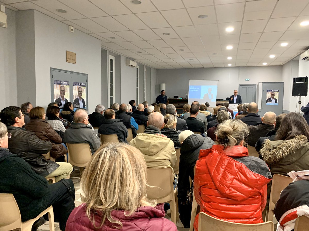 ClaudeMelquior's tweet photo. Beaucoup de monde au Hameau Serres ce soir pour notre réunion publique. 
#hameaudeserres #claudemelquior #electionsmunicipalesdecarpentras https://t.co/fCFGhnJnVn