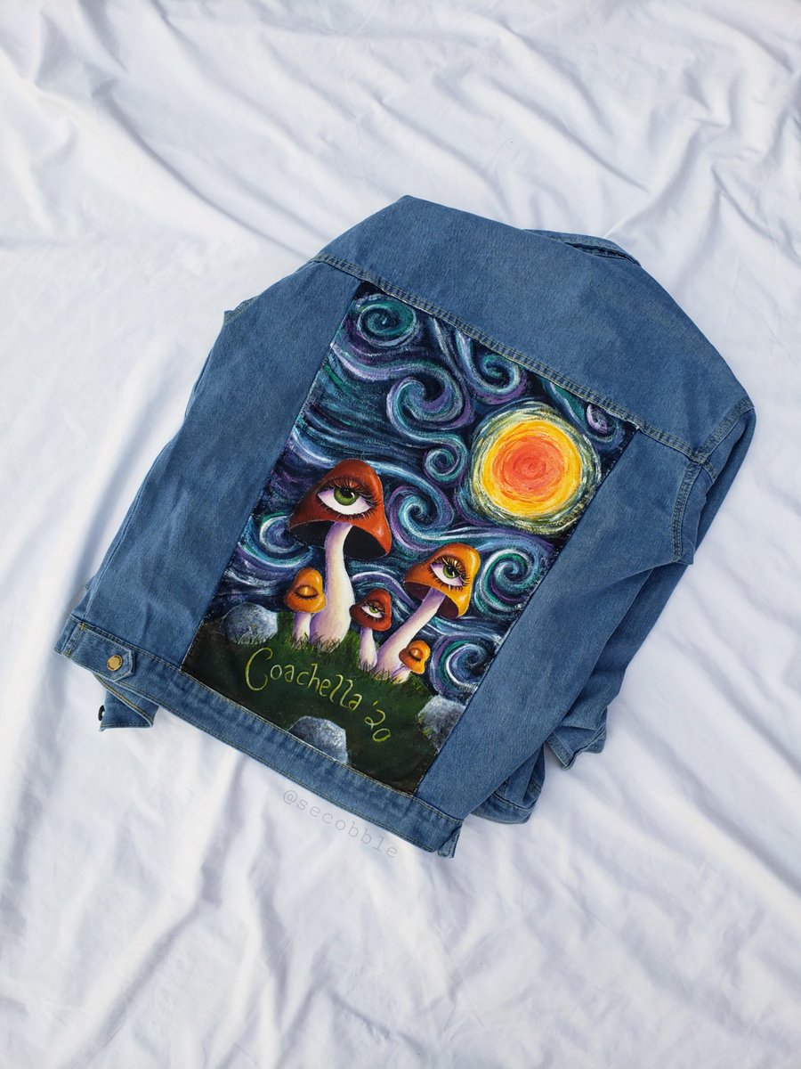 secobble's tweet photo. Made this sick jacket for @queengsly !!!💛 Got something else in the works for her as well 👀 https://t.co/f9BSSCdeTE
