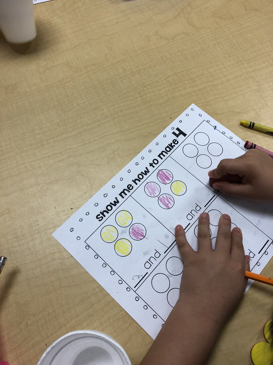Showing ways to make 4. #tesbulldogs #WISDgreatness