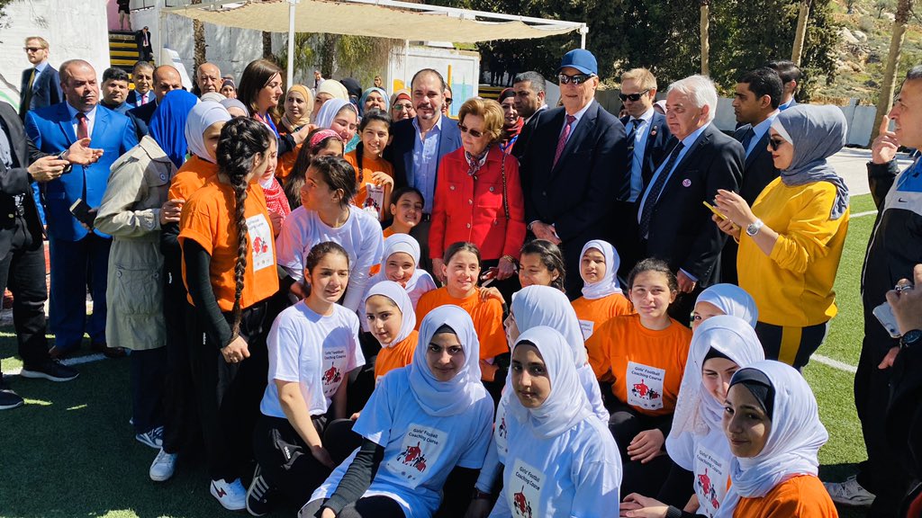 Ali Al Hussein (@alibinalhussein) on Twitter photo Thank you Your Majesties King Harald and Queen Sonja for visiting a school in Salt, while on a state visit to Jordan, where thanks to the <a href="/nff_info/">NorgesFotballforbund</a> Jordanian girls and Syrian refugees have a pitch to play on, one of the pjescts working with <a href="/AFDPGlobal/">AFDP Global</a> and <a href="/JordanFA/">Jordan FA - الاتحاد الأردني لكرة القدم</a> Thank you Your Majesties King Harald and Queen Sonja for visiting a school in Salt, while on a state visit to Jordan, where thanks to the <a href="/nff_info/">NorgesFotballforbund</a> Jordanian girls and Syrian refugees have a pitch to play on, one of the pjescts working with <a href="/AFDPGlobal/">AFDP Global</a> and <a href="/JordanFA/">Jordan FA - الاتحاد الأردني لكرة القدم</a>