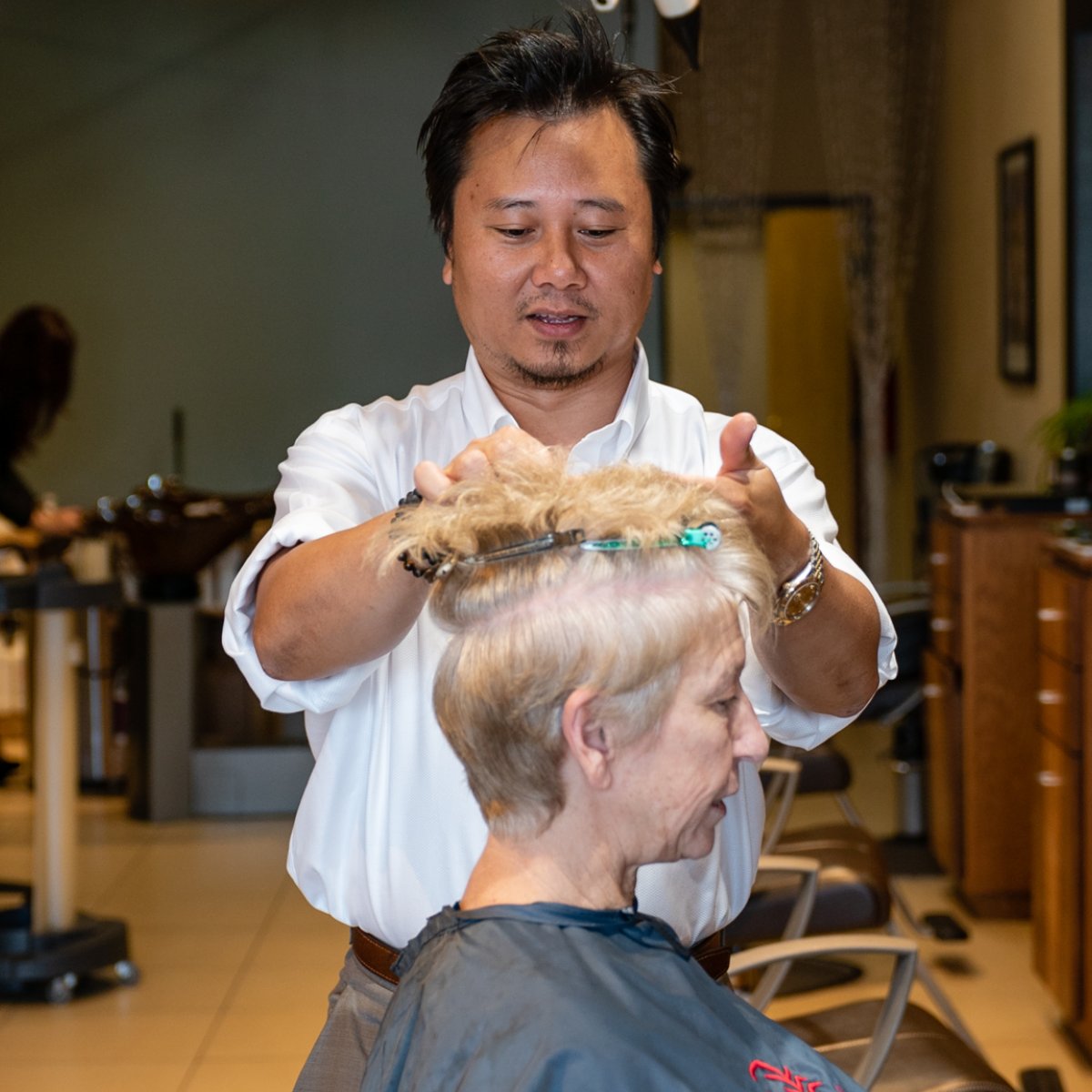 timjonsalon's tweet photo. Ready for a new look before spring break? Let our team help you keep it fresh with a new hairdo. https://t.co/k77ehO7Qwh