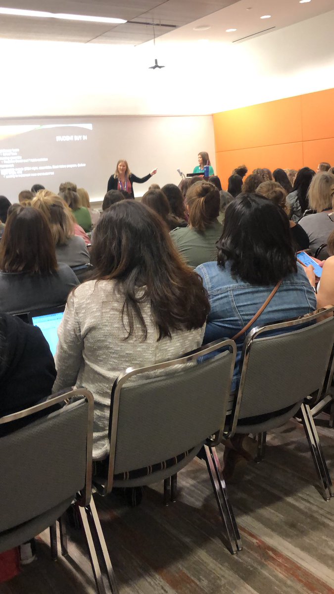 DowdenTechApps's tweet photo. #EducationElevatedLiM @TheLeaderinMe  breakout # 3 https://t.co/1dnXede6Yj