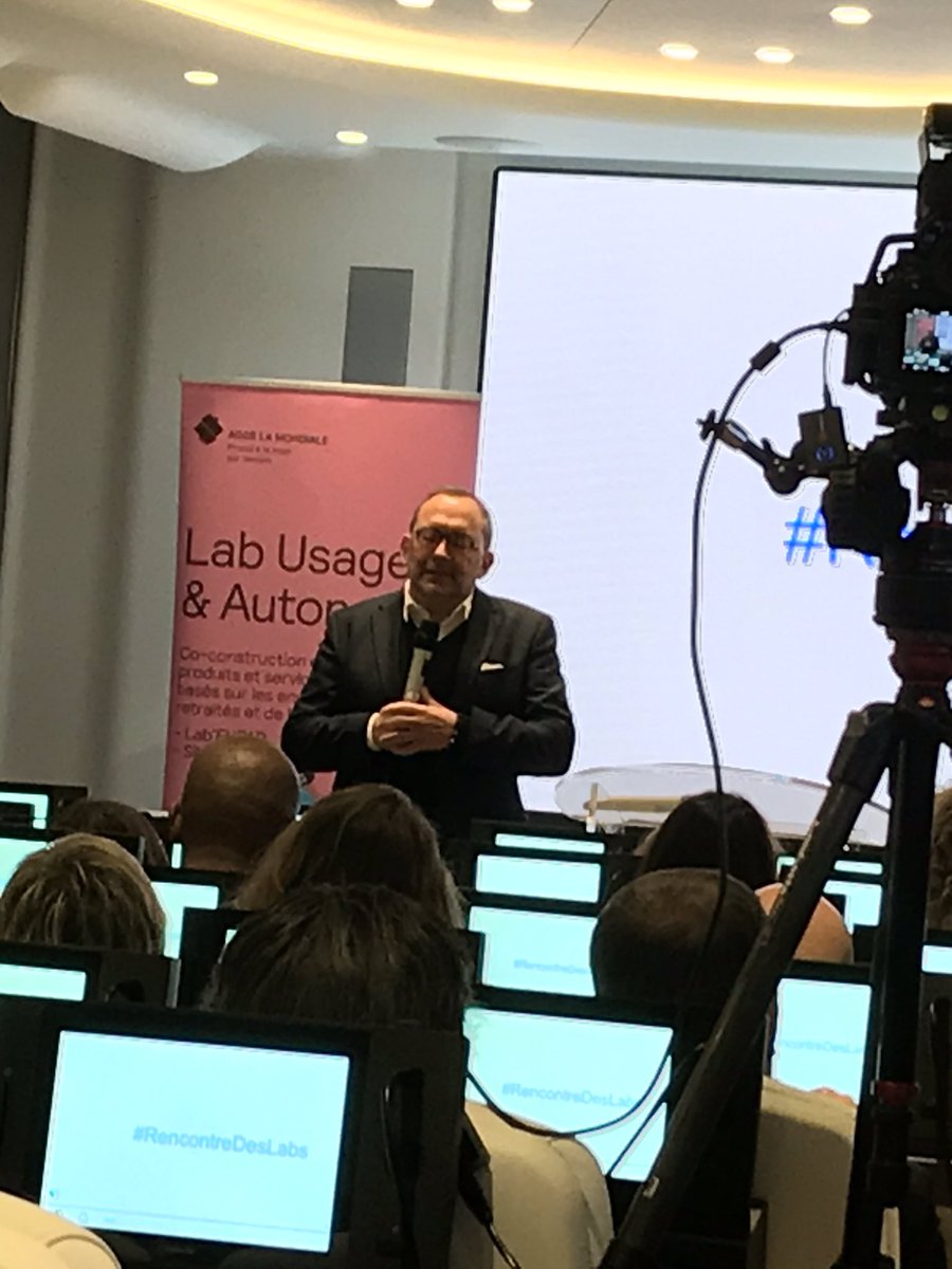 « La Silver Économie existe et avance dans nos territoires » <a href="/LucBroussy/">Luc Broussy</a> Merci à <a href="/AG2RLAMONDIALE/">AG2R LA MONDIALE</a> d’avoir organisé ce soir cette #RencontreDesLabs