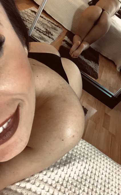 Grab her booty when she&rsquo;s moody 😅😂💋 #lourdesgirl @thesexpedition  @academy_lourdes @CamAngelsXXX  @CamGirlzs @StreamateModels<a href="/tag/lourdesgirl"class="tags">#lourdesgirl</a><a class="tags" target="_blank" title="On Twitter" href="/?out=eyJ0eXAiOiJKV1QiLCJhbGciOiJIUzUxMiJ9.eyJpYXQiOjE3MjQ5NjkxNzEsImlzcyI6InR3cG9ybnN0YXJzLmNvbSIsIm5iZiI6MTcyNDk2OTE3MSwiZXhwIjoxNzU2NTA1MTcxLCJyZWRpcmVjdF91cmwiOiJodHRwczovL3R3aXR0ZXIuY29tL3RoZXNleHBlZGl0aW9uIn0.8DB-MhDFRvQK6idAQzj1IqKauy6v5gSXrCqWL85JveKfgxvuYTjue6tu94VQaUimfkLVOaZe8UVtyKKKUMux1Q">@thesexpedition</a>