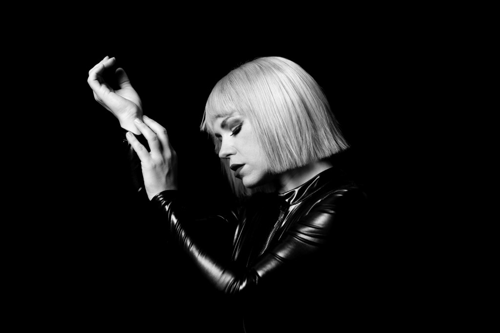 Jackson Davis’s Dramatic Portraits fdphotostudio.com/jackson-daviss…