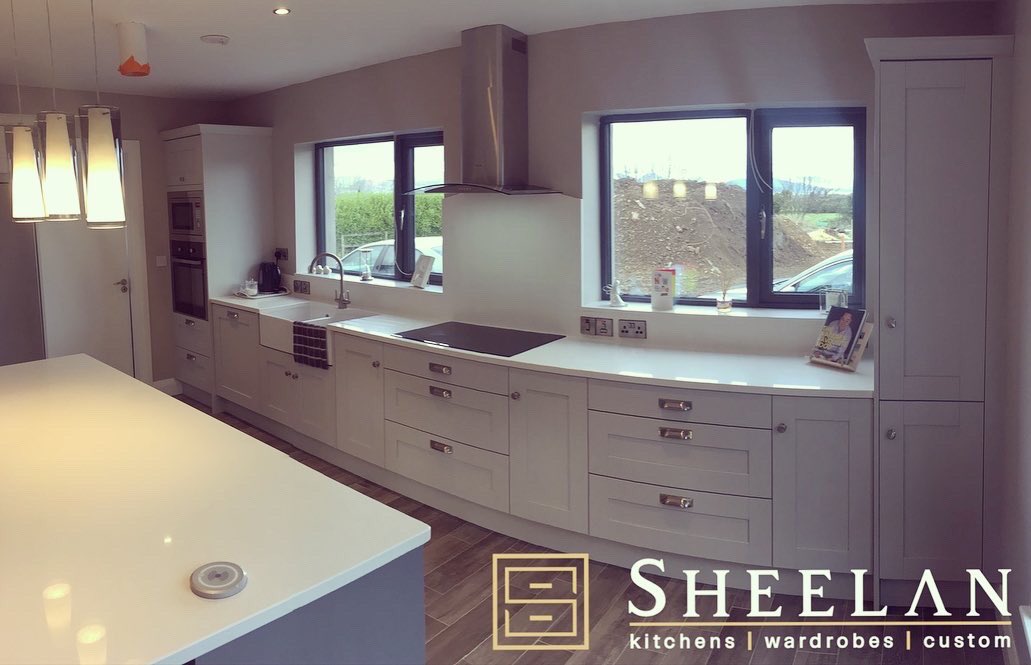 Recent Solid Ash painted Shaker with quartz worktops. Book your appointment today!! #greykitchen #twotonekitchen #kitchensofireland #happycustomer #carlingford #dundalk #louth #dublin #meath #monaghan #armagh #down #antrim @sheelankitchens
