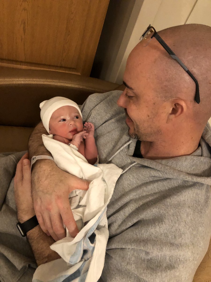 Ireland_CBD's tweet photo. I would love to introduce everyone to the newest addition to the Ireland dynasty, Lainey Kate Ireland 

#ireland_cbd ☘️ 🌱 #itpaystofollowme #chrisireland #hempworx #cbdoil #success #entrepreneur #bodybuilding #bodybuilder #gymmotivation #cannabis #exercise #gym #athlete https://t.co/rCHBiTBKuY